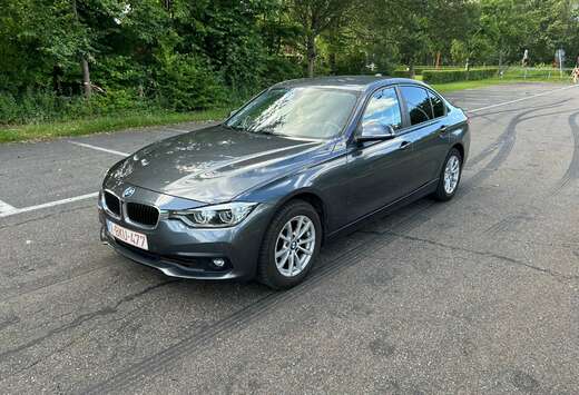 BMW 318i Aut.