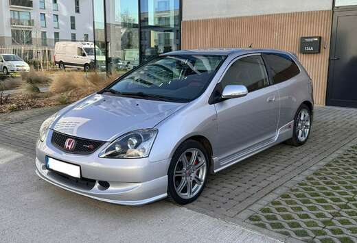 Honda Type-R 2.0i 16v VTEC Premium