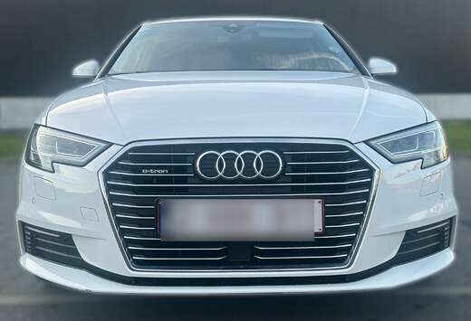 Audi A3 e-tron Sportback S tronic sport