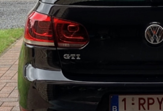Volkswagen Golf 2.0 TSI DSG