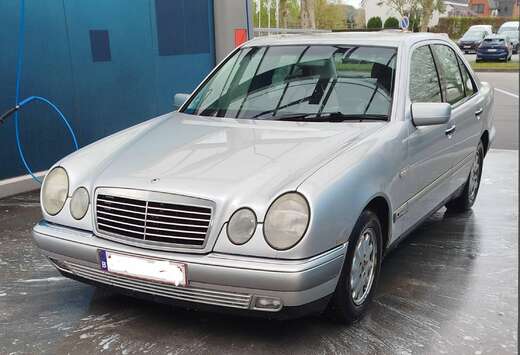 Mercedes-Benz Elegance