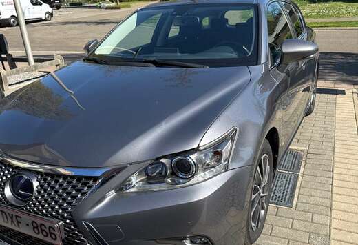 Lexus 1.8i Hybride