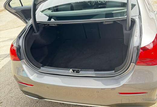 Mercedes-Benz A 200 AMG Line