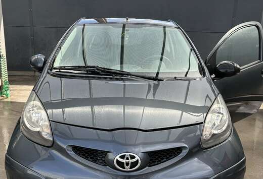 Toyota 1.0i VVT-i Plus MMT