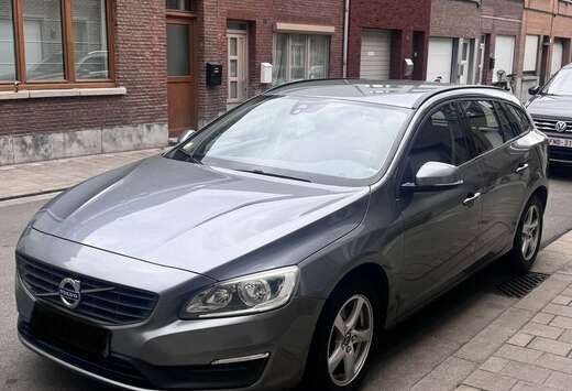 Volvo VOLVO V60 2015 2.0 DIESEL