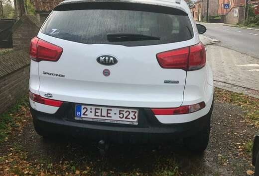 Kia 1.6i 2WD Uptown