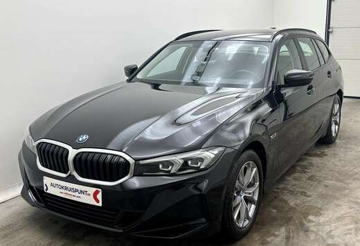 BMW eA PHEV Touring Face Lift Leder GPS Dig.Airco App ...