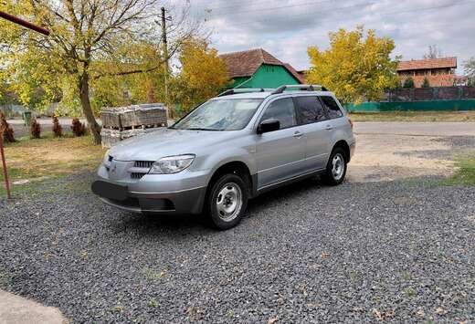 Mitsubishi 2.0 2WD Invite