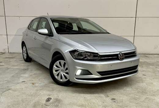 Volkswagen 1.0iComfortline *CarPlay *Service *Clim *N ...