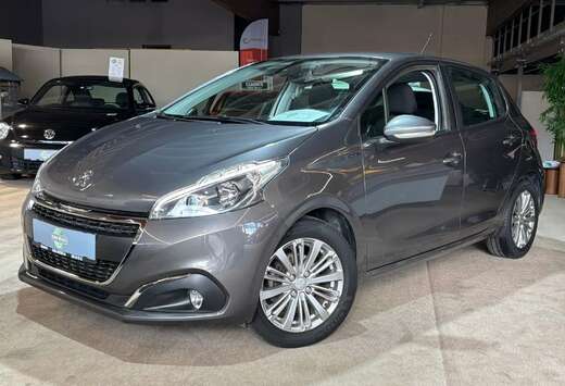 Peugeot 208 1.2 PureTech Signature S