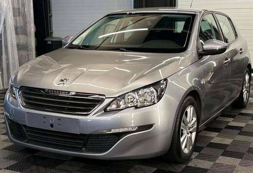 Peugeot 1.2 PureTech bj. 2014 143000km benzine
