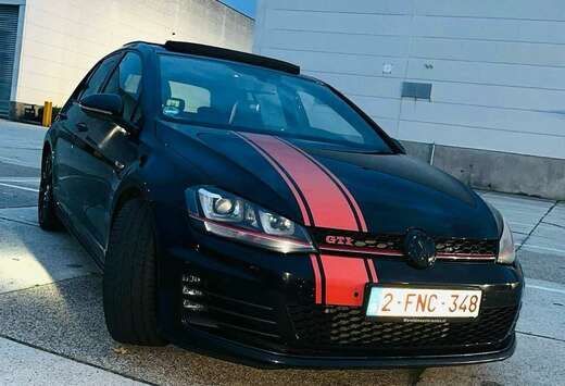 Volkswagen Golf GTI 7