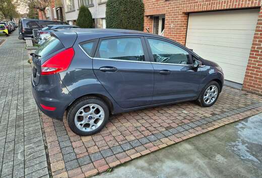 Ford Fiesta 1.25i Titanium, Garantie 12 mois