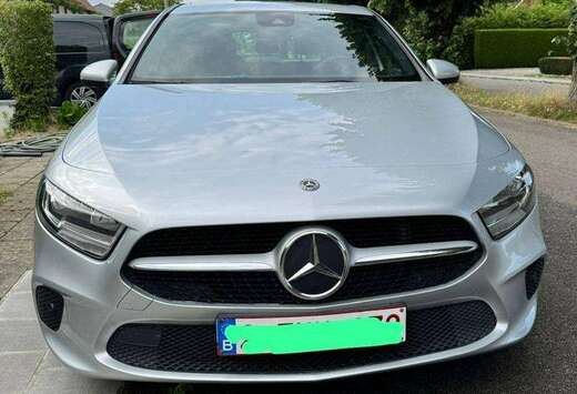 Mercedes-Benz A 180 d Business Solution AMG