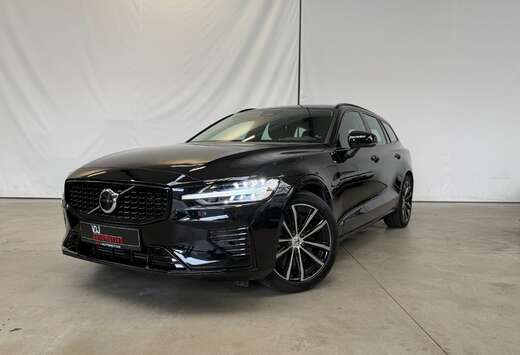 Volvo RECHARGE T6 AWD PLUS DARK + 18\