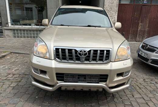 Toyota 3.0 Turbo D-4D VIP Facelift uniquement l’exp ...