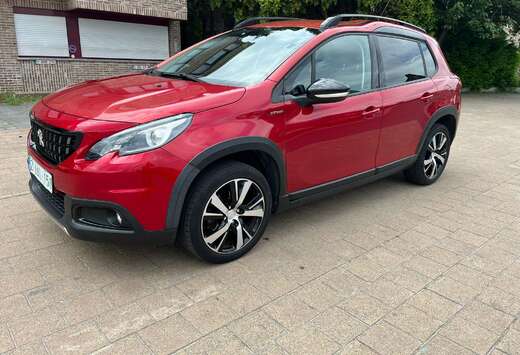 Peugeot 2008 1.2i GT Line S