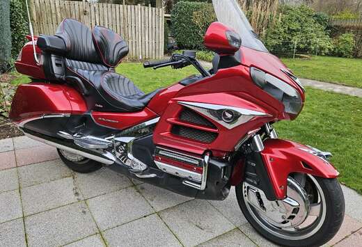 Honda honda goldwing 1800