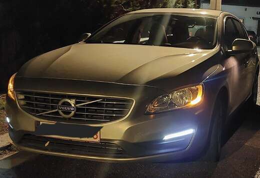Volvo V60 1.6 D2 Momentum