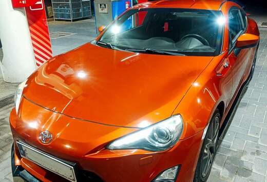 Toyota 2.0i Boxer Sport