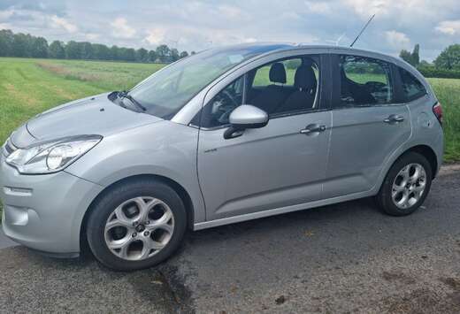 Citroen Pure Tech VTi 82 Exclusive navi pano