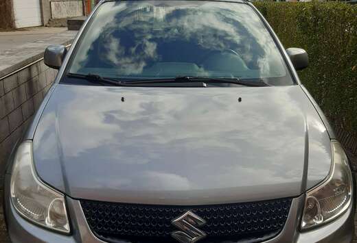 Suzuki SX4 1.5i GA