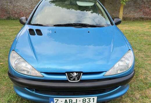 Peugeot 1.4i XR