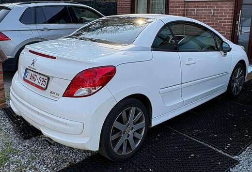 Peugeot 207 CC 1.6i Pack