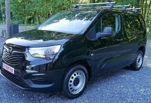 Opel combo 1.5CDTI 131PK 2023 35DKM 12MGARANTIE