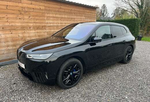 BMW iX 76.6 kWh xDrive40 - Toit Pano - Harman/Kardon