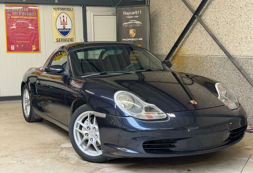 Porsche Boxster 2.7i