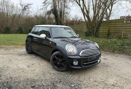 MINI BLUETOOTH  MANUEEL  PDC ACHTERAAN  TOP