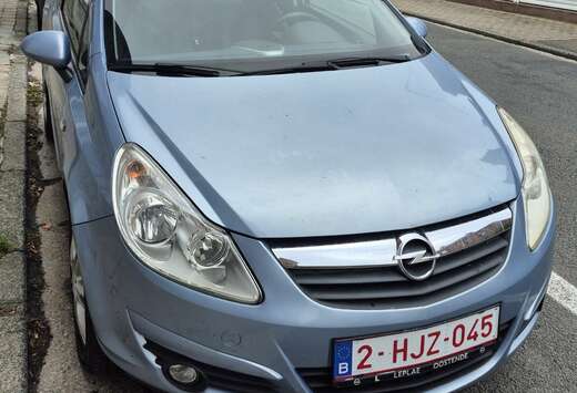 Opel 1.2i Cosmo