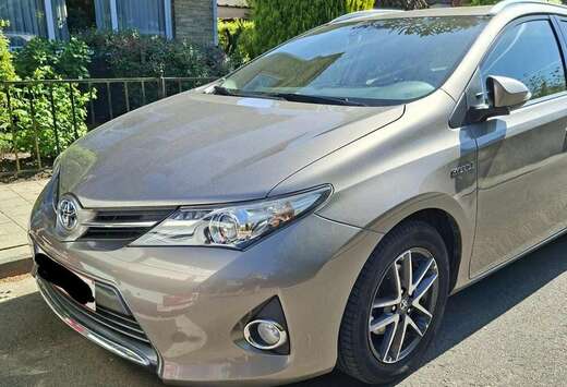 Toyota SW HEV 1.8i HSD Comfort E-CVT