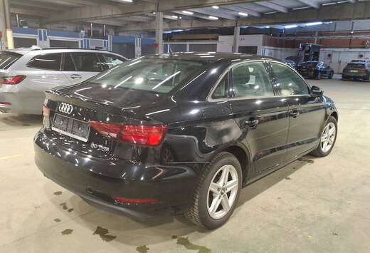 Audi A3*S*LINE*BERLINE*XENON/CARPASS*CARPLAY