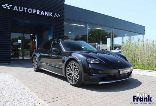 Porsche 4 / CROSS TURISMO / PANO / BOSE / INNODRIVE / ...