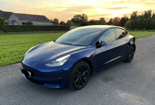 Tesla 75 kWh Performance Dual Motor