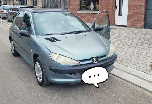 Peugeot essences  benzine