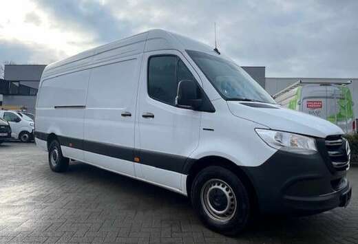 Mercedes-Benz E-Sprinter L4H3  204pk   110kw battery