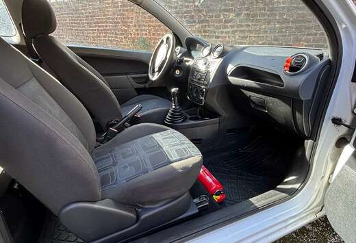 Ford Fiesta 1.4 Turbo TDCi Ambiente