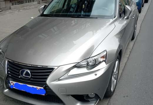 Lexus 300h