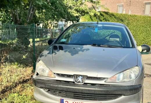 Peugeot 1.1i XR