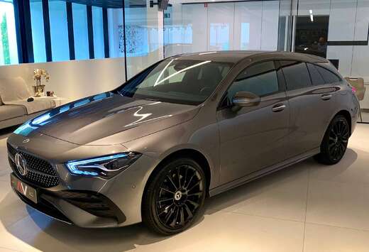 Mercedes-Benz e 8G Plug-in ShootingBreak AMG & NIGHT  ...