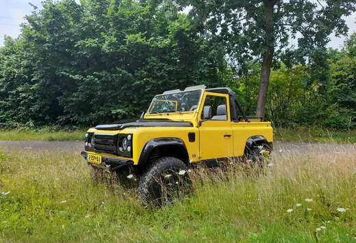 Land Rover Typ 90