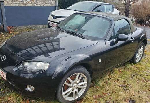 Mazda 1.8i 16v Active