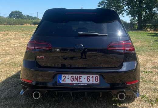 Volkswagen Golf 2.0 TSI TCR OPF DSG