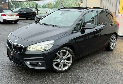 BMW Active Tourer 218 d / FULL / PANO / CUIR / CAMERA