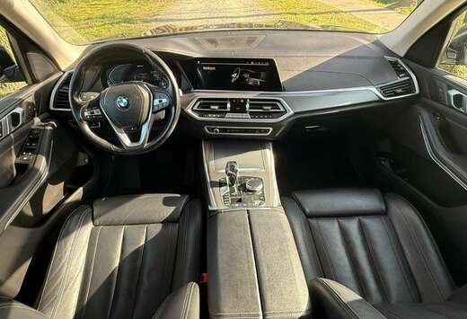 BMW xDrive45e xLine
