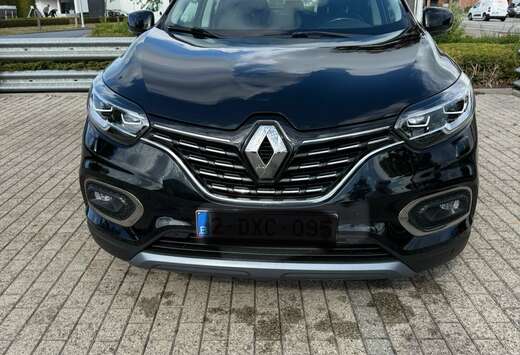 Renault BLUE dCi 115 EDC BOSE EDITION