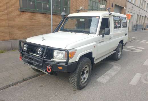 Toyota 4.2 D HT H/D (HZJ75)